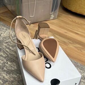 Aldo Cream and Brown Heels with Elegant Design